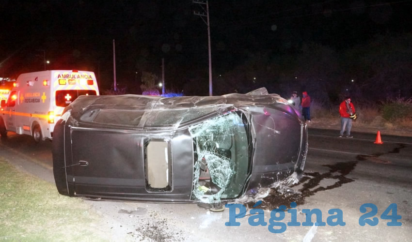 Así quedó el Chevrolet Sonic gris que manejaba Misael Castañeda Ruvalcaba, de 24 años