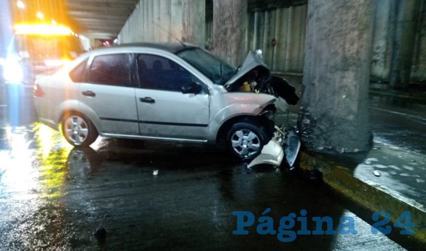 Yolanda Mariana “N” “N”, de entre 25 y 30 años, se accidentó en este auto Ford Fiesta