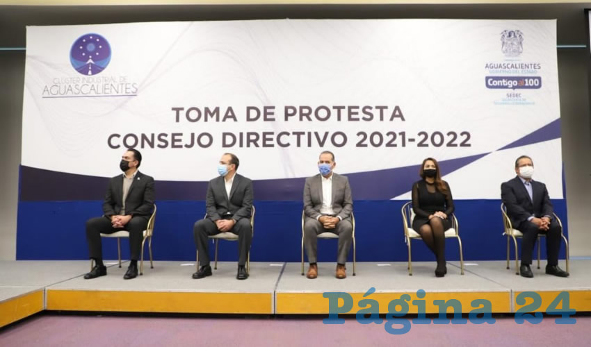 Mart&iacute;n Orozco Sandoval reconoci&oacute; que la integraci&oacute;n de este cl&uacute;ster permitir&aacute; dejar bases s&oacute;lidas en el rumbo econ&oacute;mico que debe seguir el estado durante los siguientes a&ntilde;os