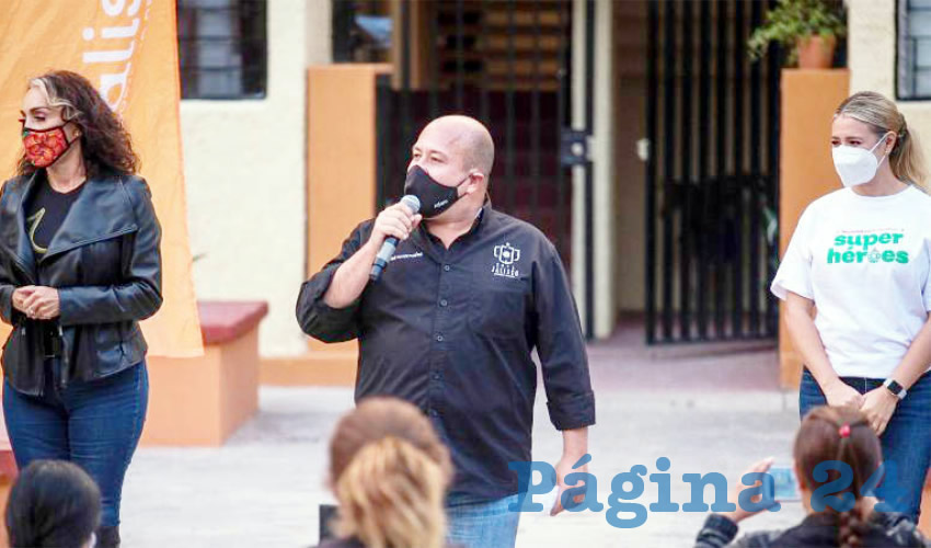 Enrique Alfaro mencionó que el estado garantizará el dinero para apartar las 500 mil vacunas, de las cuales 100 mil serían pagadas por la iniciativa privada en la primera etapa/Foto: @EnriqueAlfaroR