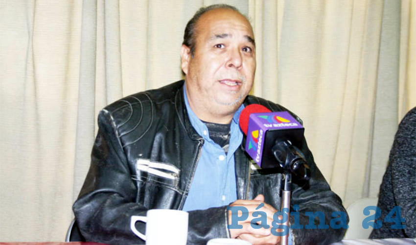 “Este gobernador es el líder del Cártel Jalisco Nueva Refundación, es puro negocio con ellos, y lo que le queremos decir es que si ya salió negativo en la prueba del COVID pues qué bueno, que se haga también la prueba del no me chingues (sic) porque es injusto lo que está haciendo con las personas”, señaló Jaime Aldrete/Fotos: Francisco Tapia