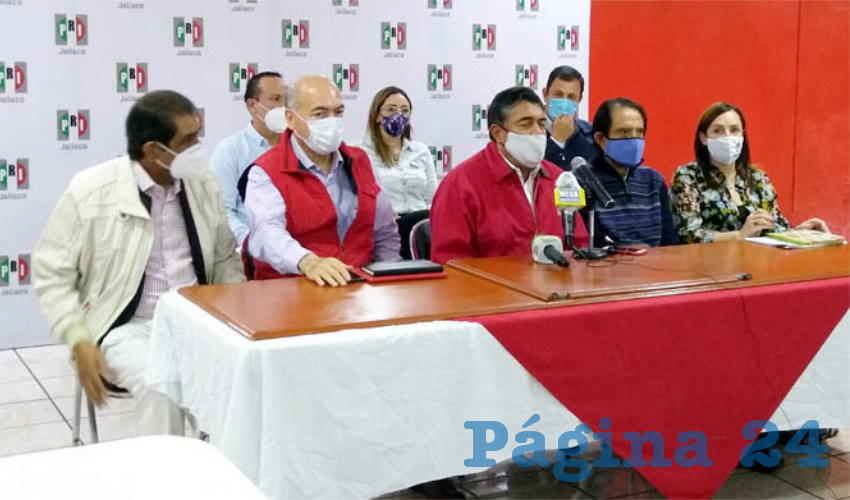 El PRI Jalisco dijo que de los 252 perfiles que hasta el momento se han inscrito, alrededor de 180 son mujeres y jóvenes dispuestos a internarse en la contienda electoral del 6 junio/Foto: Elizabeth Ríos Chavarria
