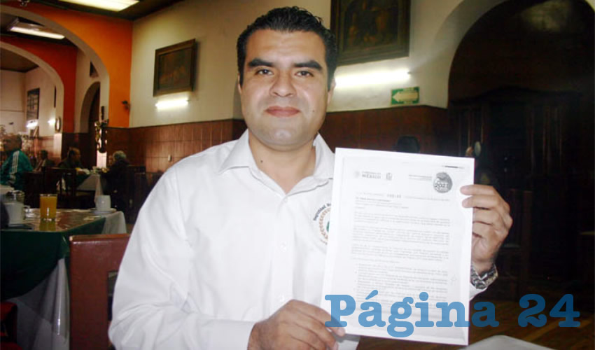 Hiram Escamilla, miembro del sindicato del seguro social, explicó que recibieron el reconocimiento de forma igualitaria con los demás sindicatos del gremio; con ello podrán inferir en la revisión y modificación del contrato colectivo de trabajo del IMSS/Foto: Francisco Tapia