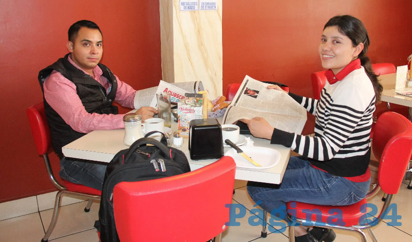 En el restaurante Mitla desayunaron Jes&uacute;s S&aacute;nchez y Jessica Sol&iacute;s