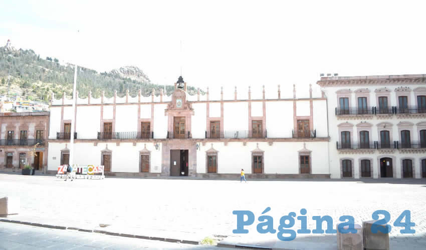 Las calles del Centro Histórico de Zacatecas, son, quizá, algunas de las vías de circulación de la ciudad que más se transitan por locales y visitantes para disfrutar de la arquitectura barroca de esta zona (Foto: Merari Martínez Castro)