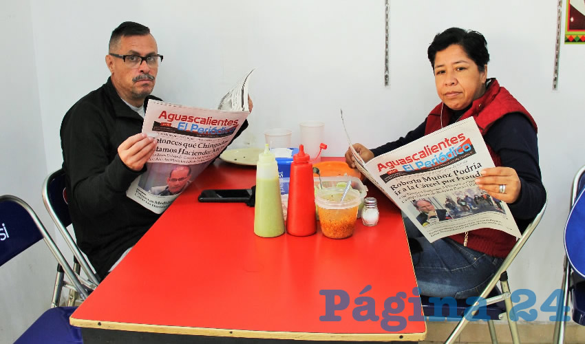 En el Maizito Azul desayunaron Mario Salas Renter&iacute;a y Laura Carrera