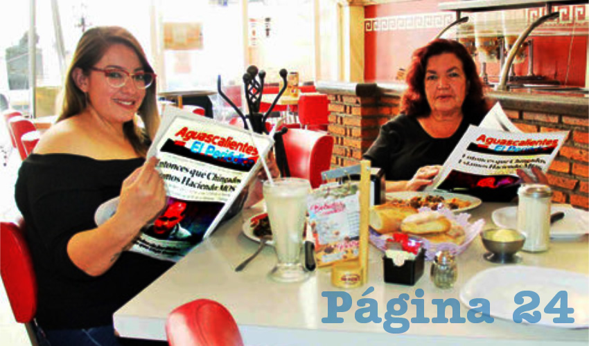 Viridiana Serrano y su mam&aacute; Juana Loera, desayunaron en el Restaurante Mitla