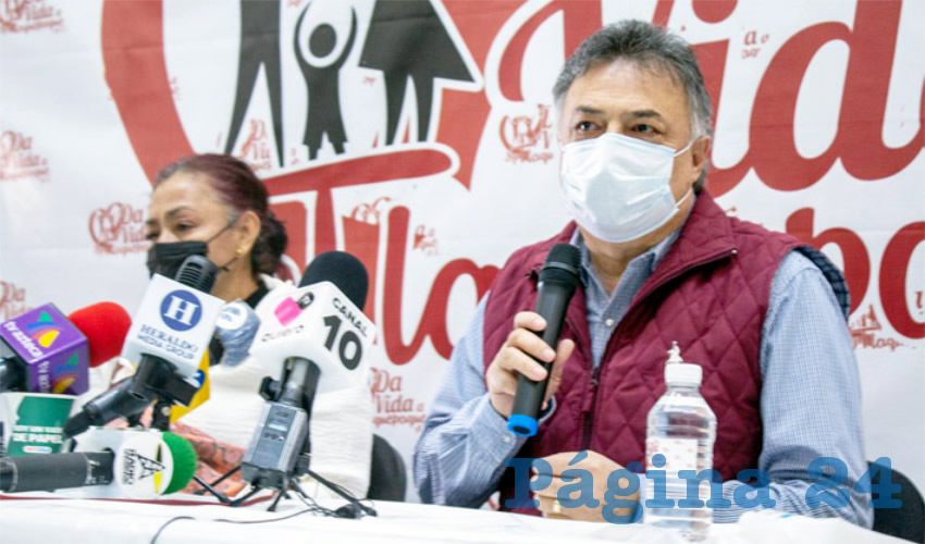 Eva recordó que en dos ocasiones intentaron darle restos humanos que no correspondían a su hijo, incluso en una de ellas, hace seis meses, pidió una misa en un templo, y al final la llamaron del Semefo para decirle que no le entregarían nada. “Quiero enterrar lo que esté, que me den lo que esté de mi niño, es lo único que pido”, clamó/Foto: Especial