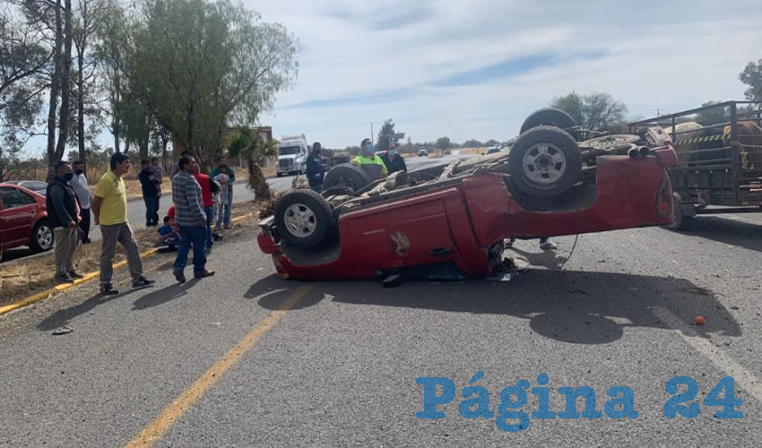 El conductor Francisco Javier &ldquo;N&rdquo; &ldquo;N&rdquo;, de 20 a&ntilde;os provoc&oacute; que su camioneta Chevrolet Silverado fuera colisionada y se volcara 