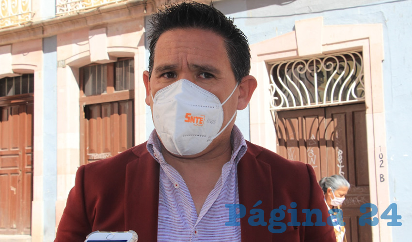 Óscar Castruita Hernández, dirigente sindical de la Sección 58 del Sindicato Nacional de Trabajadores de la Educación (SNTE) (Foto: Archivo Página 24)
