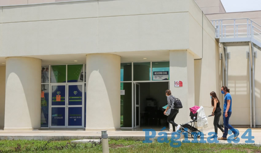 En el caso de la oficina central, la atención al público se mantiene través del sistema de citas que pueden agendarse en horario de las 8:00 a las 15:00 horas