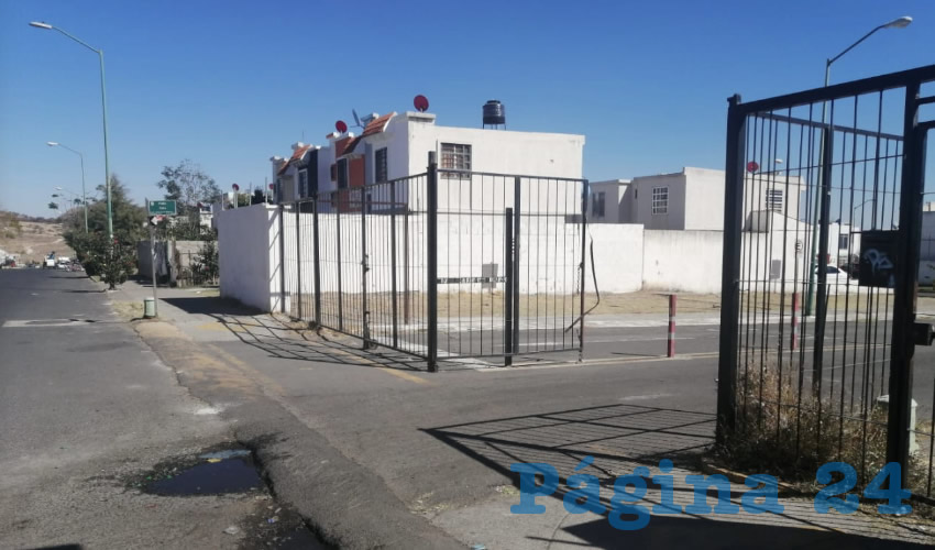 El ayuntamiento zapopano mandó que los cotos permanezcan abiertos, lo que ha ocasionado un alza en los robos de todo tipo en la zona; es increíble que cuando las personas busquen proteger su patrimonio, el gobierno se los impida, lamentaron/Foto: Francisco Tapia