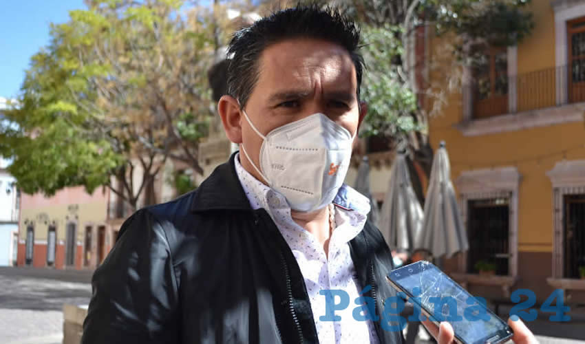 Óscar Castruita Hernández, secretario general de la Sección 58 del Sindicato Nacional de Trabajadores de la Educación (SNTE) (Foto: Archivo Página 24)