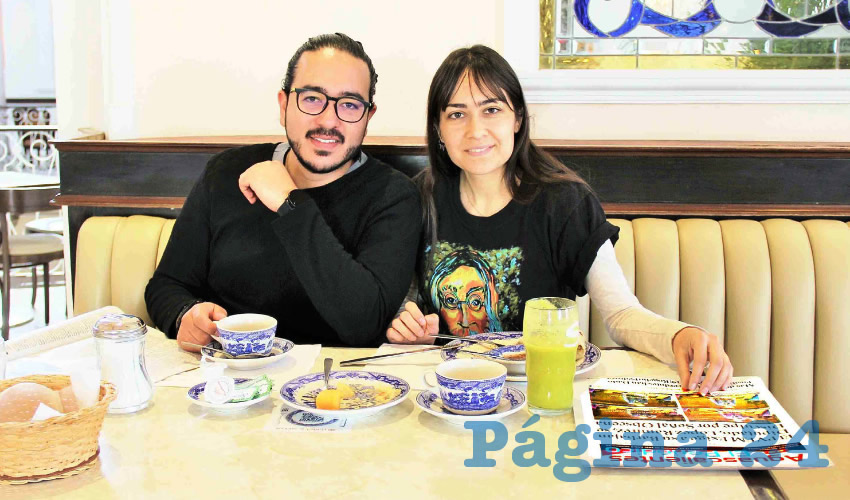 En el restaurante Sanborns desayunaron Raymundo Rodríguez y Paulina Gutiérrez