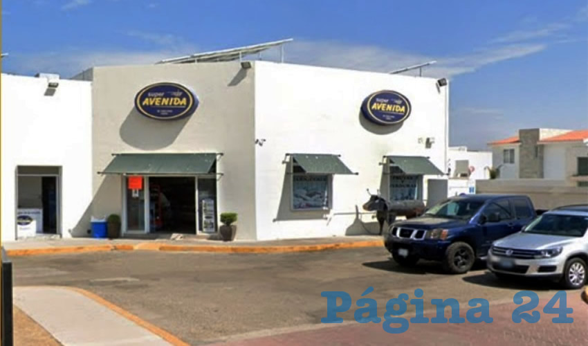 El violento atraco ocurrió afuera de la tienda Súper Avenida, en el fraccionamiento residencial Rancho Santa Mónica