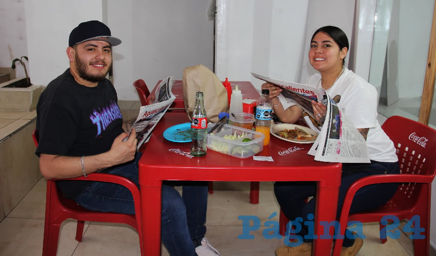 En el restaurante El Maizito Azul desayunaron Pablo Ángel Belmares y Samantha Cruz