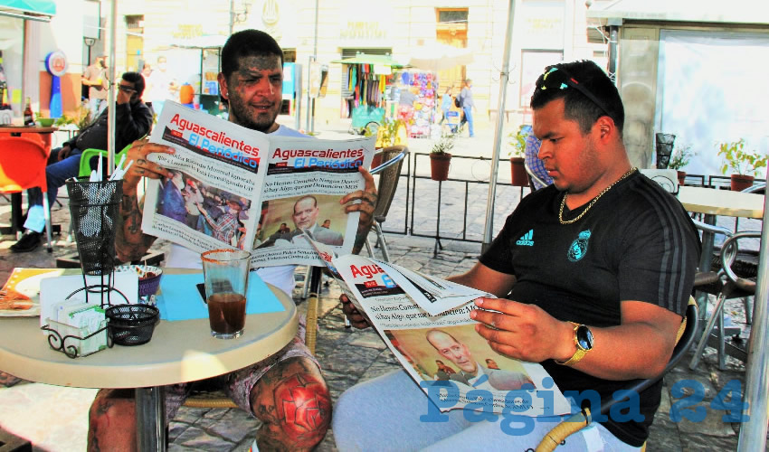 En Caf&eacute; Catedral, desayunaron Rocao Santill&aacute;n y Ulises Mej&iacute;a